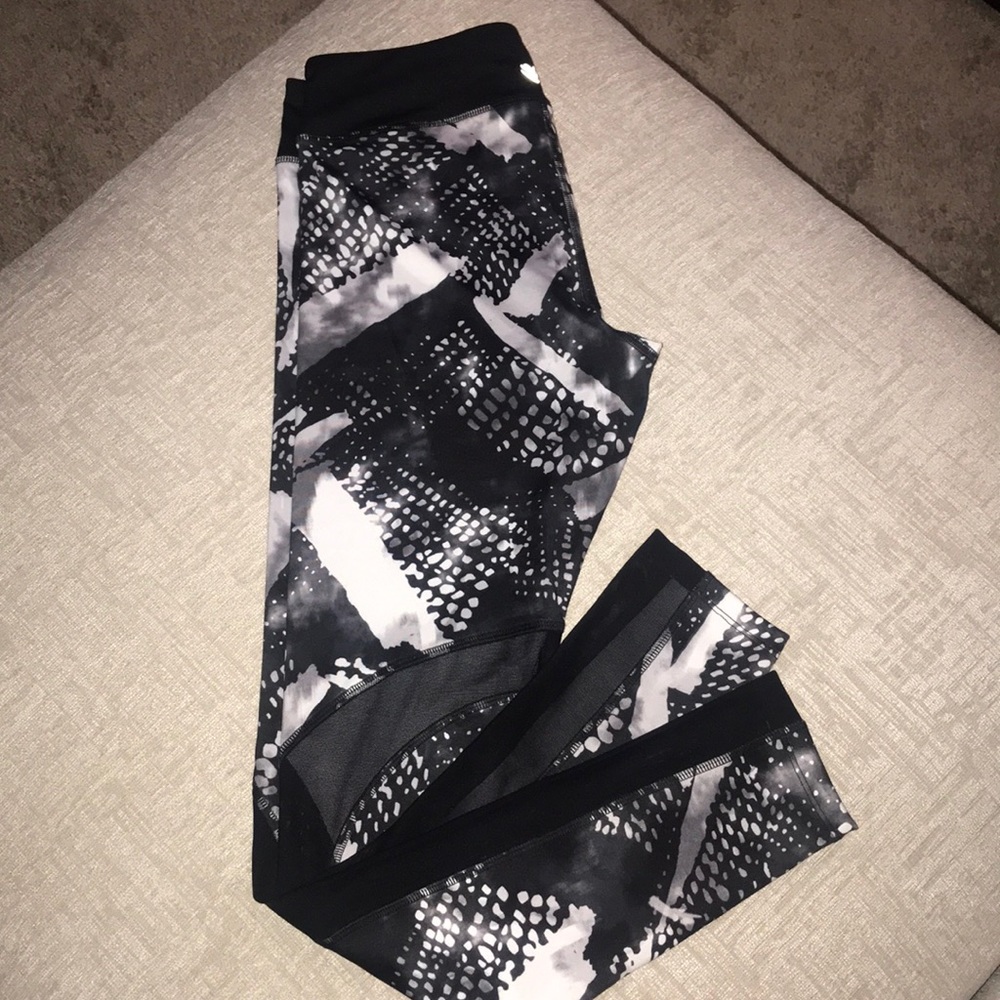 Sporty Warm Leggings / Forever 21 / S-M